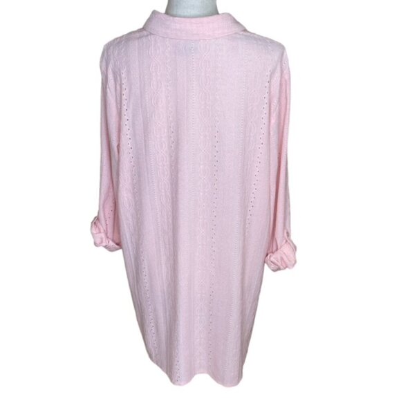 CHICO'S Eyelet Roll-Tab Sleeve Blouse - Size Large - Picture 3 of 7